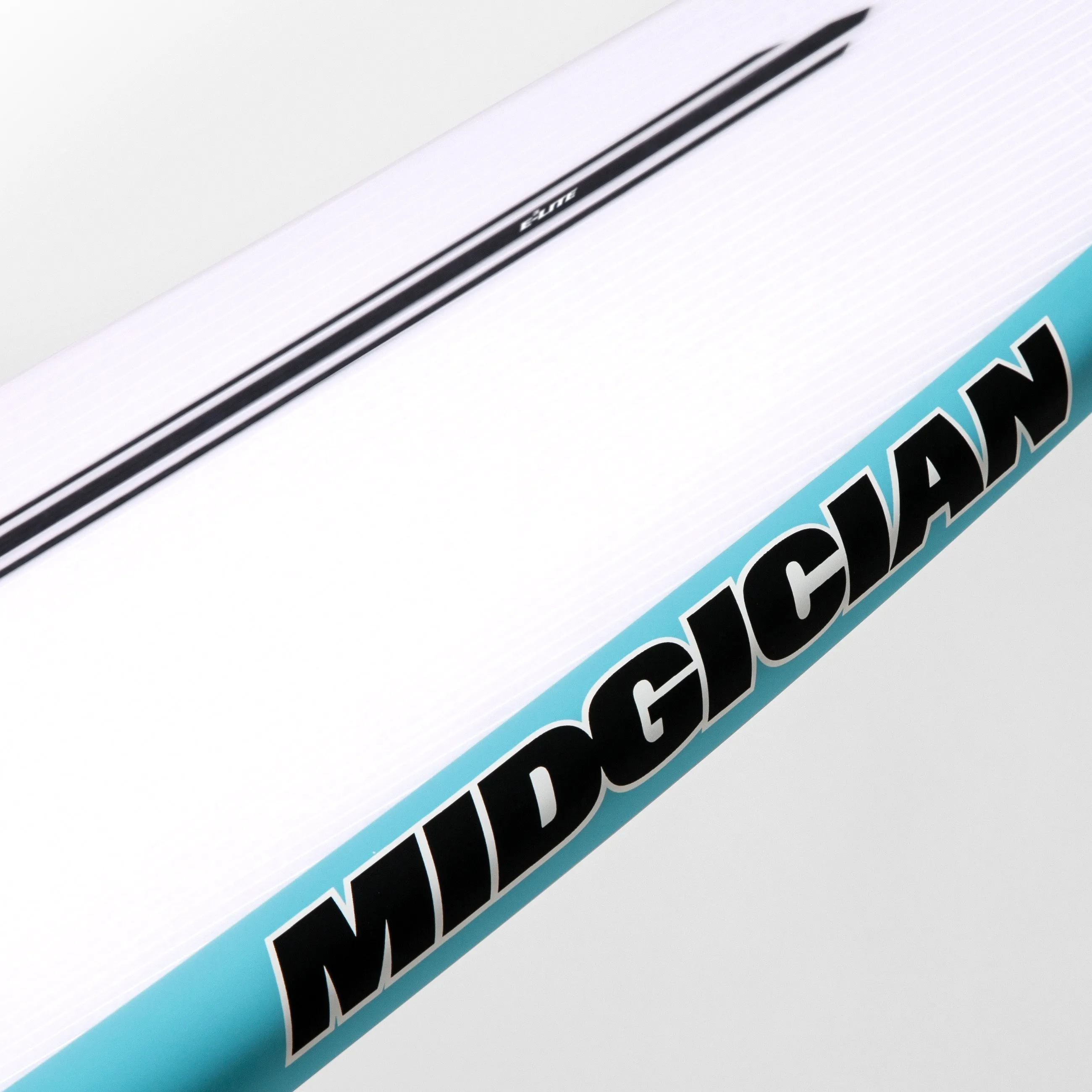 MIDGICIAN (E3 LITE) 6'8" x 20.5 X 2.68 - 39.30L, Round, 3x  FCS 2 Fin Boxes, Epoxy E3 - ID:878156