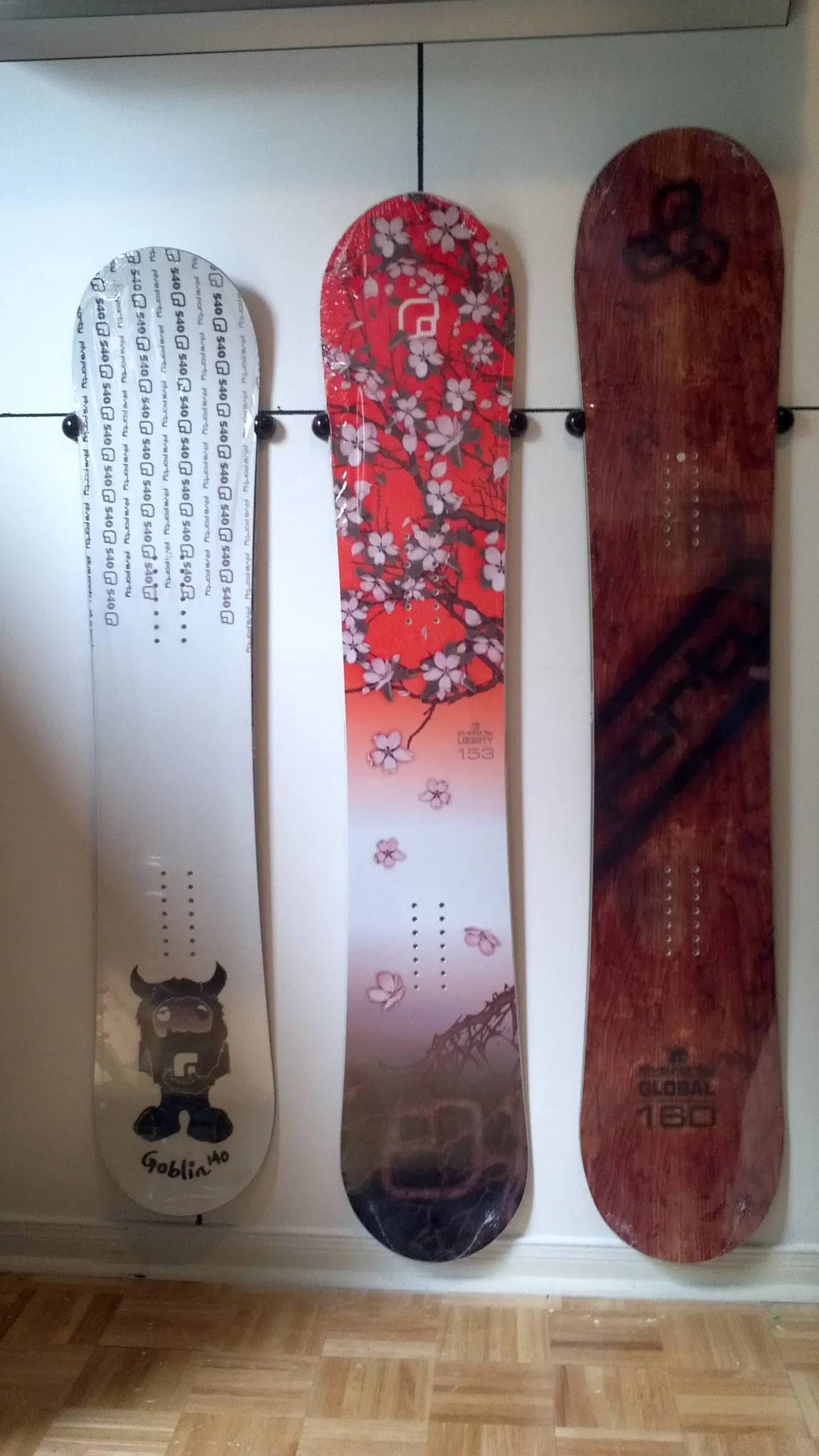 Snowboard Rack - Mounts by HangTime